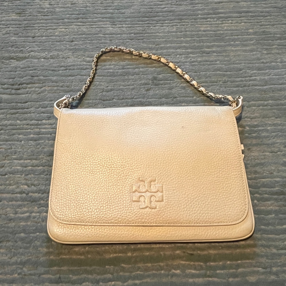 White Tory Burch crossbody, clutch and purse